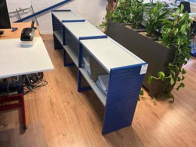 Overview picture of Storage rack (2x)